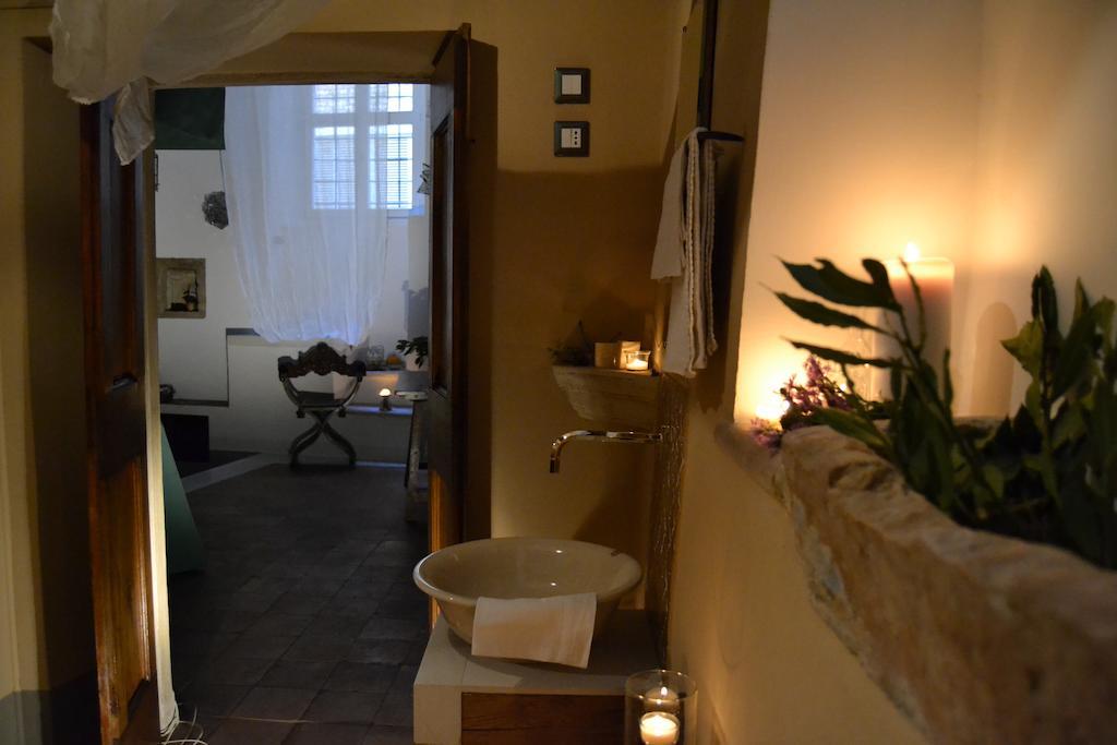 Sanpolo 1544 Antique Room Urbino Szoba fotó